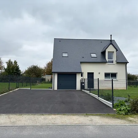 Les Dunes, Maison Neuve 8 P Bien Equipee Jardin Clos, Terrasse Equipee, Parking, Garage A 850 M De La Et Centre Bourg, Sur Plages Du Debarquement Pres Arromanches Et Bayeux, Chiens Bienvenus Tatil Evi