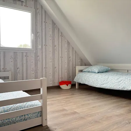 Hébergement de vacances Les Dunes, Maison Neuve 8 P Bien équipée Jardin Clos, Terrasse équipée, Parking, Garage à 850 M De La Et Centre Bourg, Sur Plages Du Débarquement Près Arromanches Et Bayeux, Chiens Bienvenus *