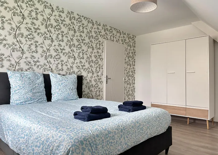 Holiday home Les Dunes, Maison Neuve 8 P Bien Equipee Jardin Clos, Terrasse Equipee, Parking, Garage A 850 M De La Et Centre Bourg, Sur Plages Du Debarquement Pres Arromanches Et Bayeux, Chiens Bienvenus *