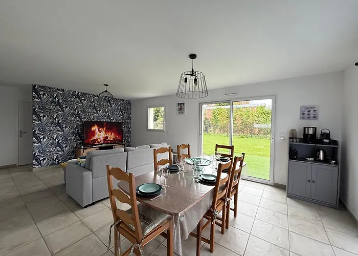 Les Dunes, Maison Neuve 8 P Bien Equipee Jardin Clos, Terrasse Equipee, Parking, Garage A 850 M De La Et Centre Bourg, Sur Plages Du Debarquement Pres Arromanches Et Bayeux, Chiens Bienvenus